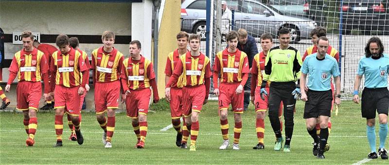 Starší dorost Junioru porazil Sedlčany 3:0.