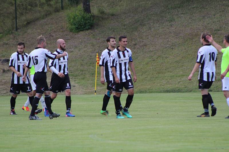 Fotbalová I.B třída: Stachy - Dražejov 2:1.