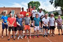K pouti ve Volyni tradičně patří turnaj tenisových deblů.