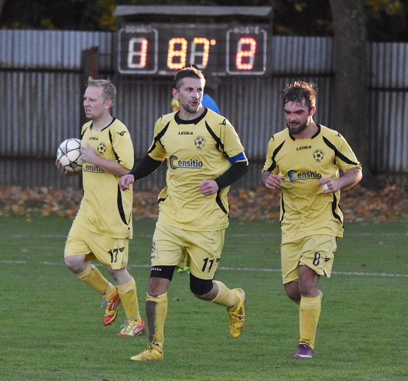 Malenice venku porazily béčko Katovic 2:1 a jsou v čele okresního přeboru.