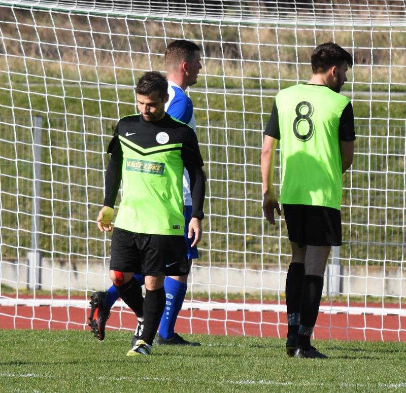 Fotbalový KP: Junior Strakonice - Rudolfov 1:2 (1:2).