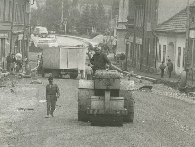 Na rok 1987 zavzpomínají v muzeu ve Volyni.