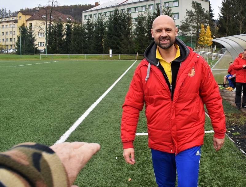 Fotbalový KP: Junior Strakonice - Jindřichův Hradec 3:6 (2:3).