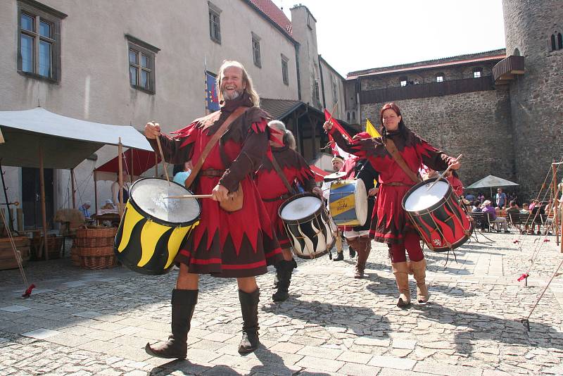 Strakonice - V pátek 25. srpna začaly oslavy 650 let města Strakonice. Více v programu.