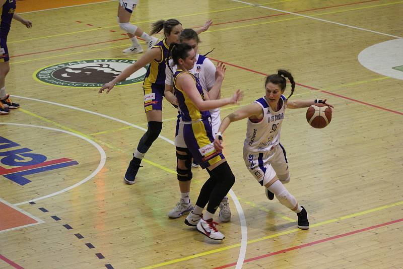 Renomia ŽBL: BK Strakonice - Slovanka 67:65.