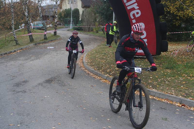 Cyklo závody na Děkanském vrchu ve Volyni.