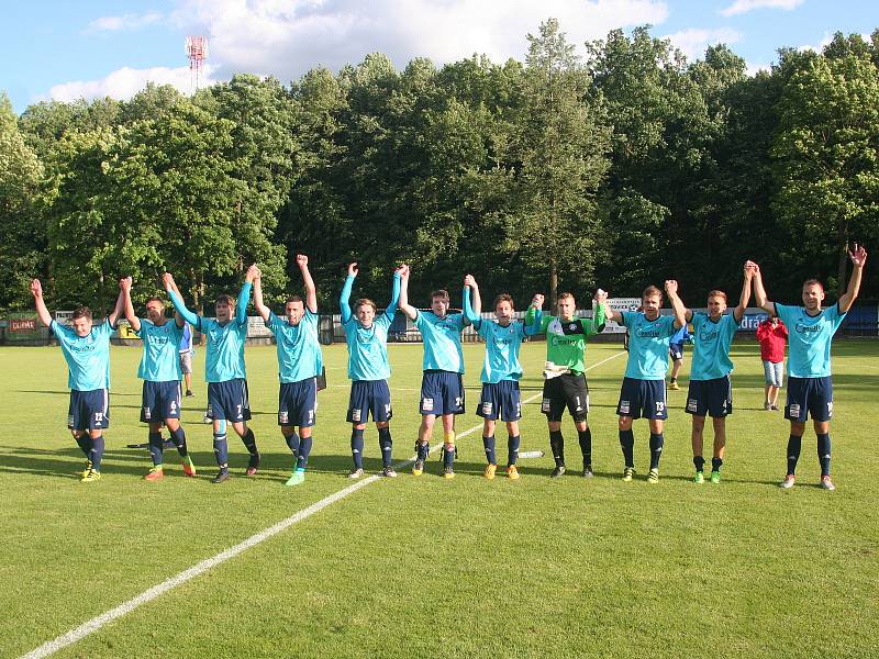 Katovičtí fotbalisté zakončili sezonu domácí výhrou 2:0 nad Hlubokou a celkově skončili čtvrtí.