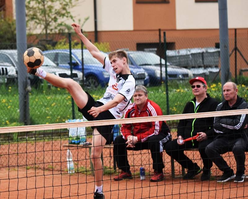 Dorostenecká Liga: TJ Radomyšl - Dynamo ČB 4:3.