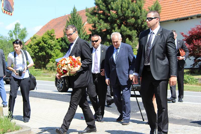 Obec Cehnice navštívil 13. června prezident České republiky Miloš Zeman.