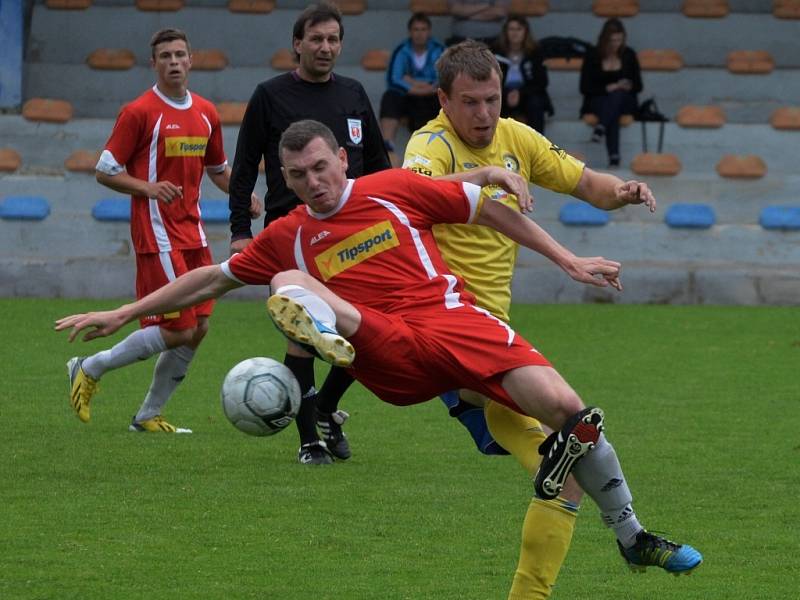 Osek porazil Písek B venku 3:0.