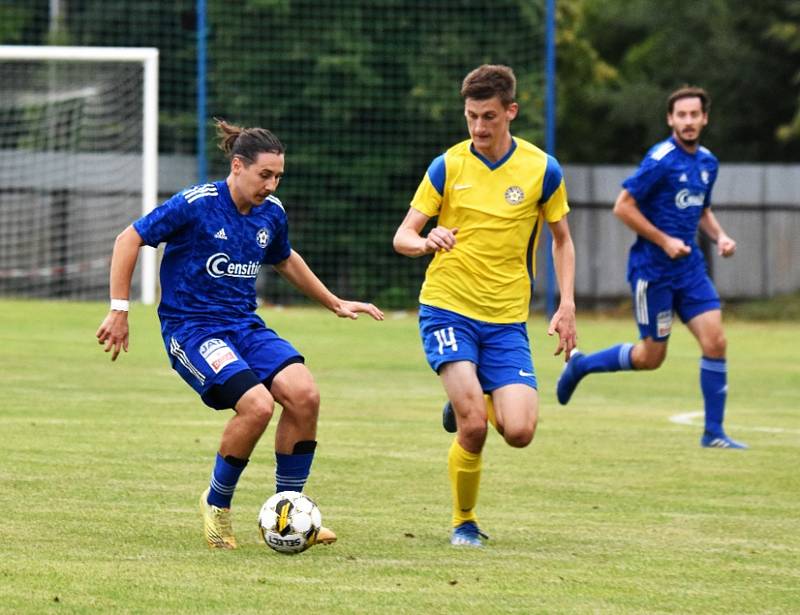 Fotbalová divize: Otava Katovice - Doubravka 1:0 (0:0).