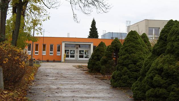 Základní škola ve Vodňanech bude ve středu 6. listopadu kvůli stávce učitelů zavřená. Gymnázium výuku zajistí.