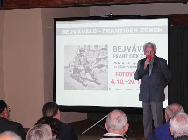 František Zemen vystavuje unikátní snímky pod názvem Bejvávalo.