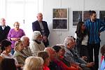 Vodňany – V městské galerii pokračovala v pátek 26. dubna výstava TeriFoto Sokola Písek. Výstava pokračuje do 5. května.