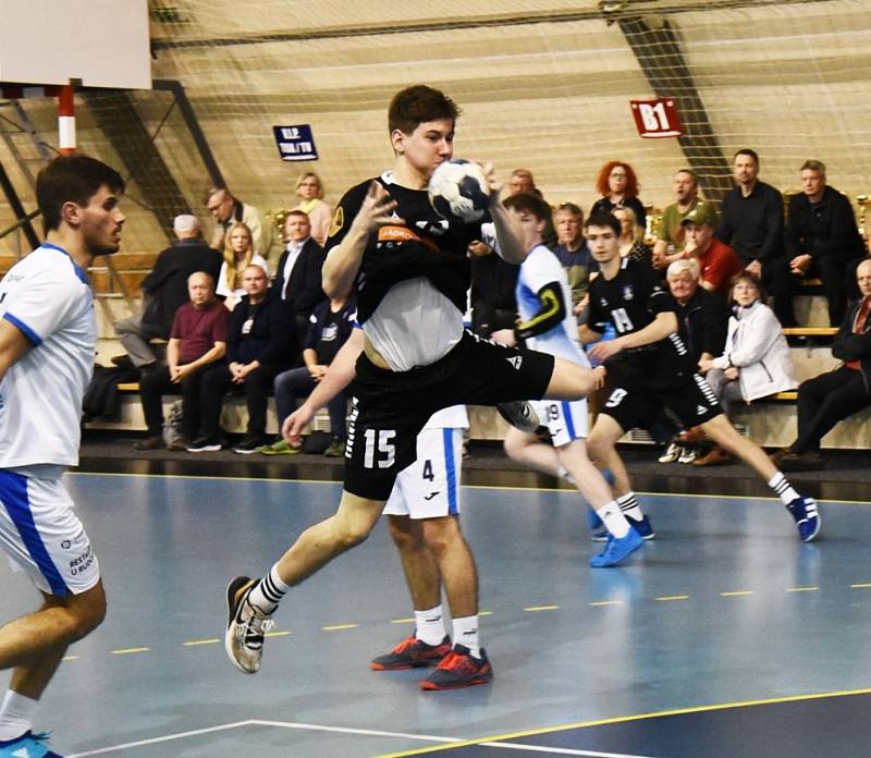 I. liga házenkářů: HBC Strakonice - Dvůr Králové 36:21.