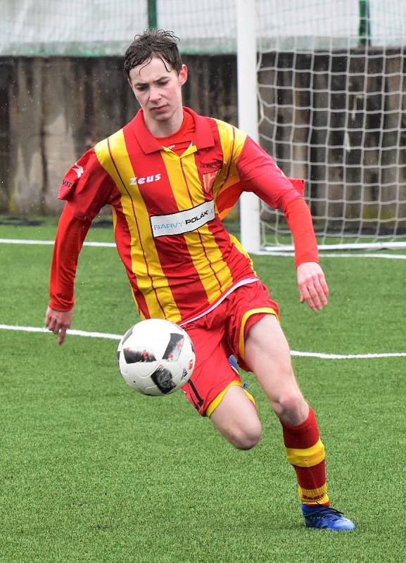 Divize dorostu: Junior Strakonice U19 - Táborsko B 2:2, penalty 4:2.