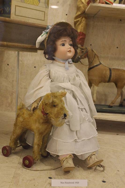 Doslova dětský ráj je Muzeum hraček rodiny Žůrkových v centru Lednice.
