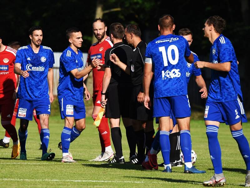 Fotbalová divize: Klatovy - Katovice 2:2 (1:1).