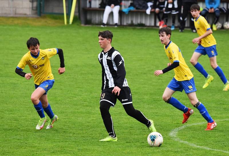 I.A starší žáci: Slavoj Volyně - FC Písek B 3:1 (2:0).