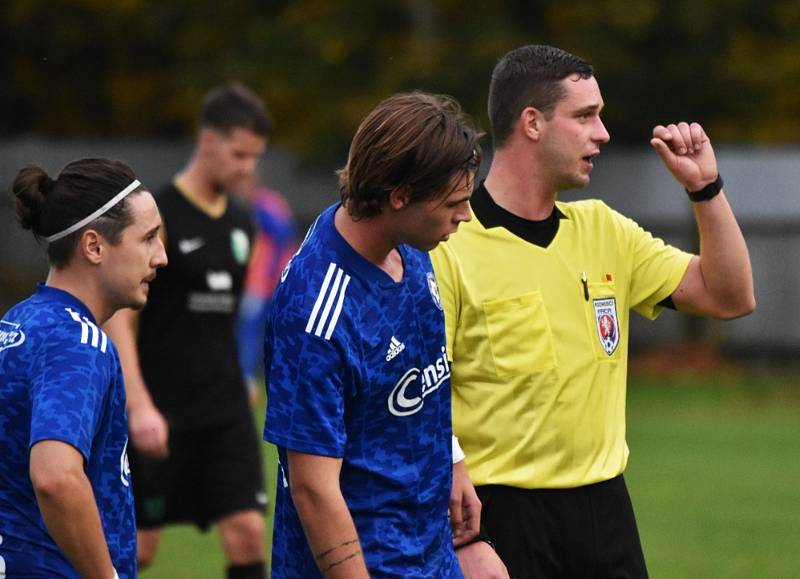 Fotbalvá divize: Otava Katovice - Slavoj Český Krumlov 2:1 (1:0).