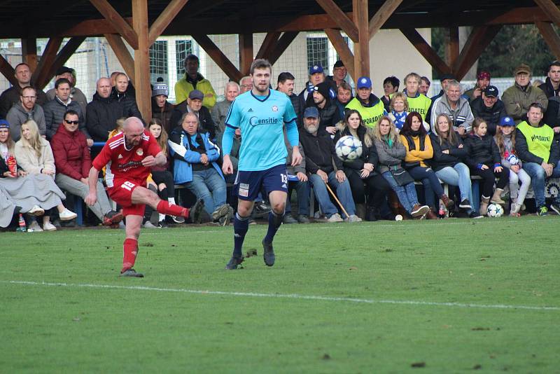 Fotbalová divize: Katovice - Klatovy 1:1 - penalty 6:7.