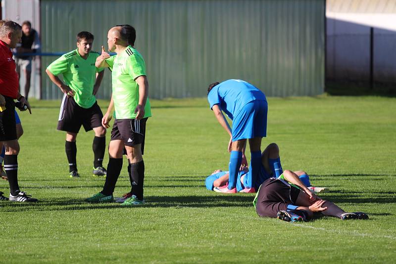 Fotbalový OP Strakonicka: Malenice - Bavorov 1:3.