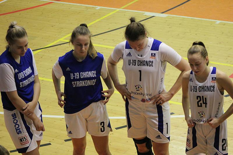 Basketbalová ŽBL: BK Strakonice - Žabiny Brno 40:83.