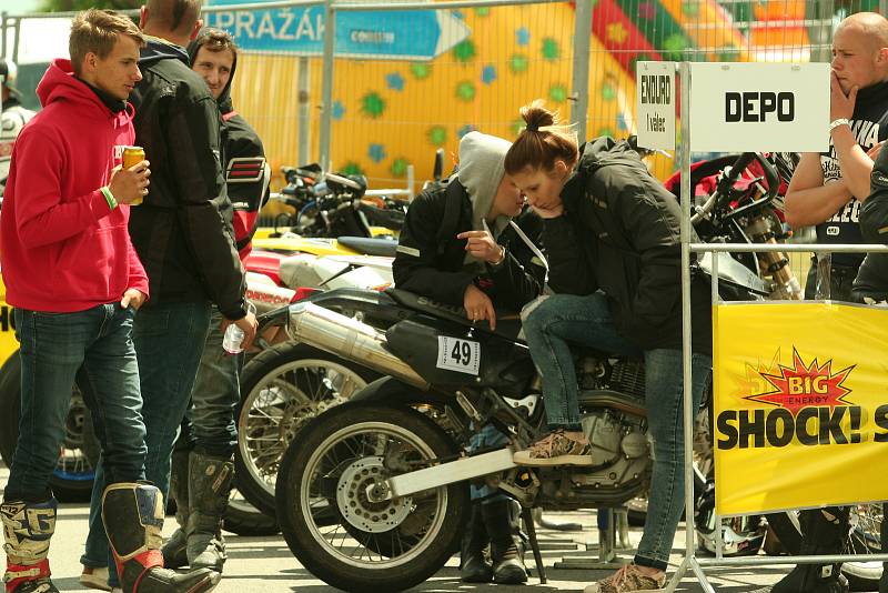 Vodňany - Na rovince u obce Pražák se v sobotu konal 18. ročník Motosprintu.