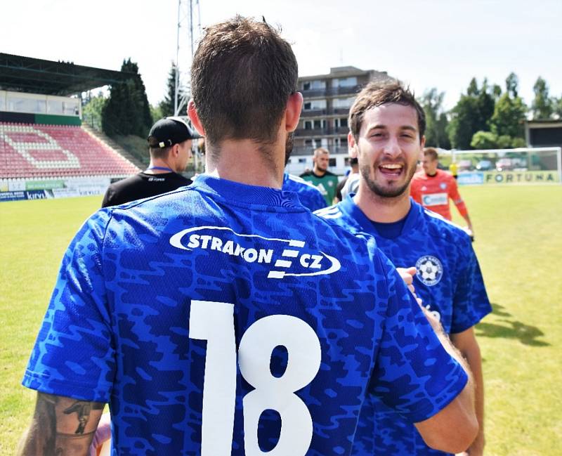 Fotbalová divize: FK Příbram B - Otava Katovice 2:2 (1:1).