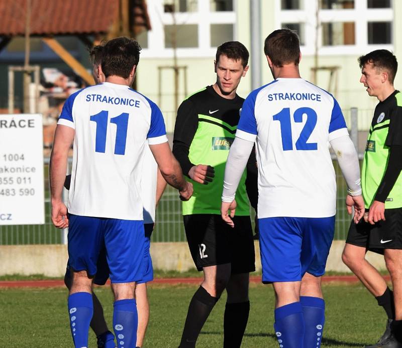 Fotbalový KP: Junior Strakonice - Rudolfov 1:2 (1:2).