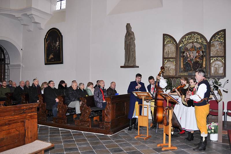 Kostel sv. Prokopa byl v pátek 25. listopadu slavnostně otevřen.