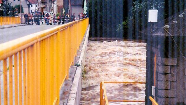 Katovicím při povodni 2002 pomohla obec Jabloňany - Strakonický deník