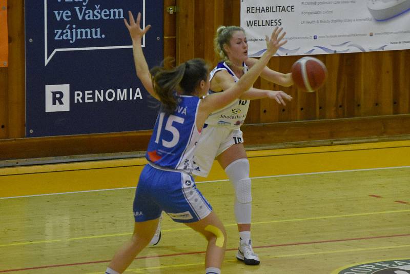 Renomia ŽBL: BK Strakonice - Loko Trutnov 71:86.