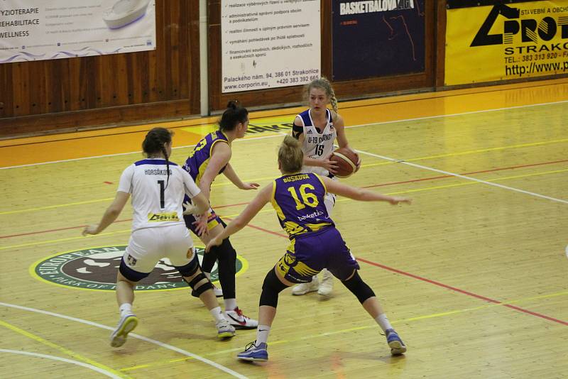 Renomia ŽBL: BK Strakonice - Slovanka 67:65.