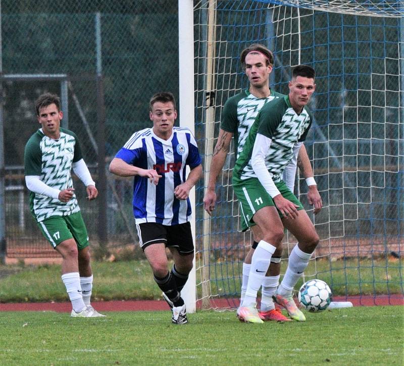 Fotbalový KP: Blatná - Český Krumlov 0:7 (0:4).