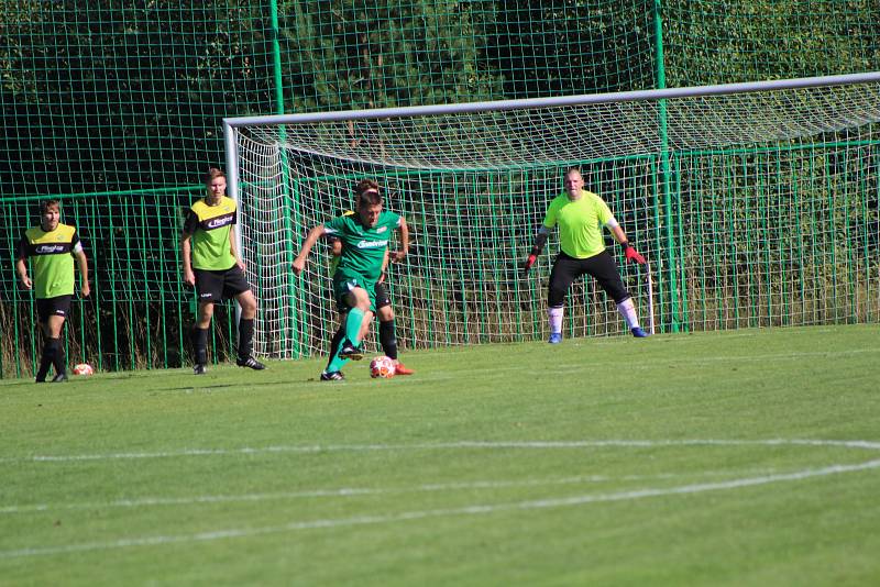 Fotbalový KP: Lažiště - Osek 1:4.