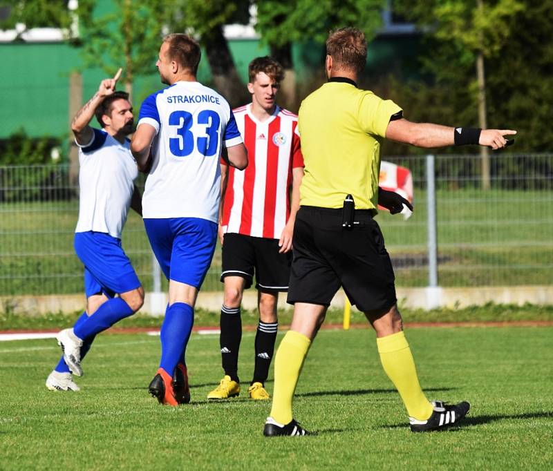 Fotbalový KP: Junior Strakonice - Blatná 3:0.