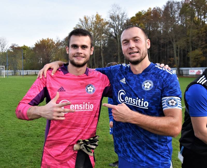 Fotbalová divize: Otava Katovice - Viktoria Mariánské Lázně 5:1 (1:0).