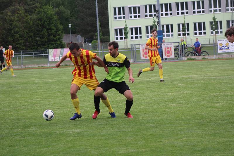 Fotbalová příprava: Junior Strakonice - Osek 2:2.