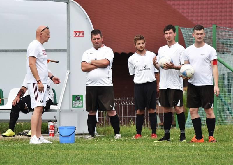 III. třída Strakonicka: Cehnice B - Čestice 0:4 (0:1). Foto: Jan Škrle