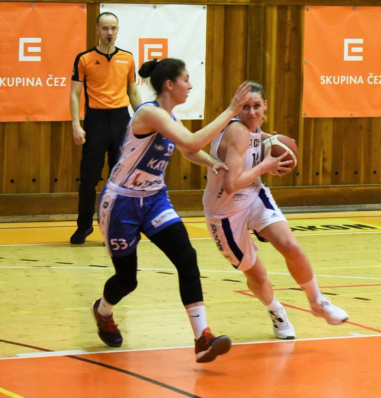 Play out basketbalové extraligy žen vyhrál Trutnov 3:2. Ilustrační foto.