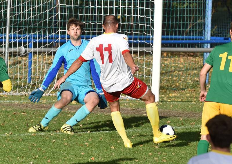 Fotbalisté Junioru Strakonice doma v derby porazili Prachatice 2:0.