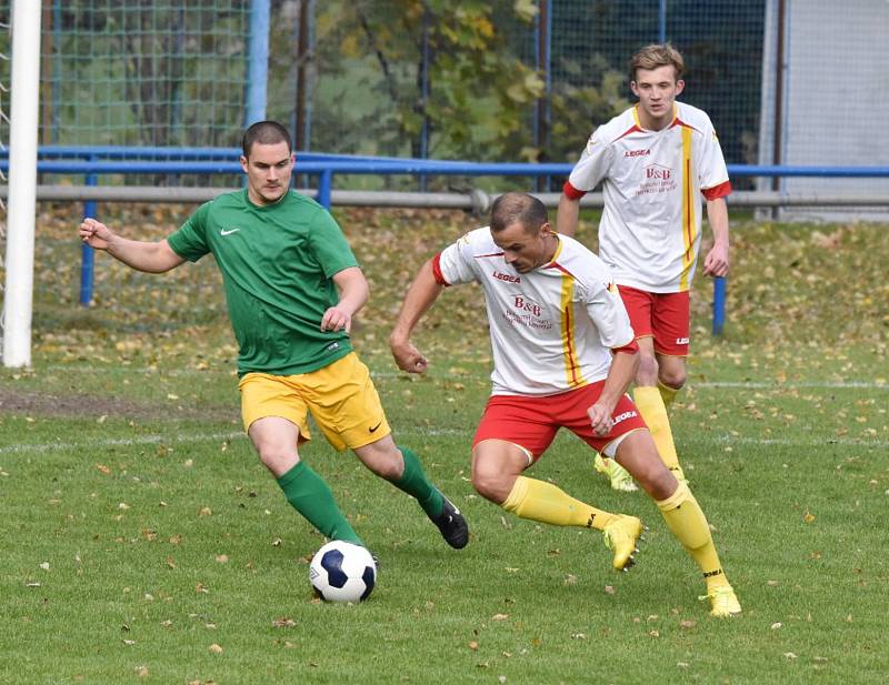 Fotbalisté Junioru Strakonice doma v derby porazili Prachatice 2:0.