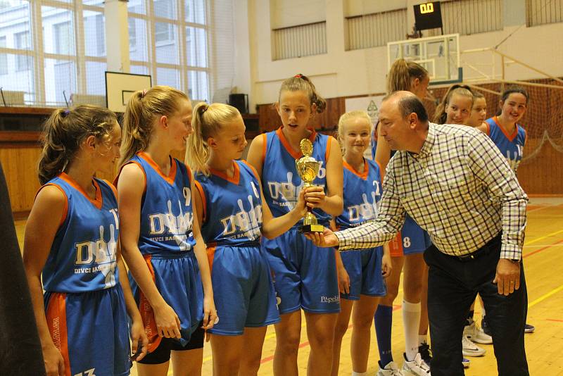 Oslavy ve Strakonicích odstartoval turnaj kategorie U15 a doprovodný program.
