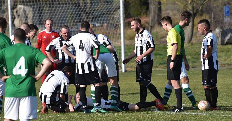 Fotbalová I.B třída: Cehnice - Dražejov 0:0.