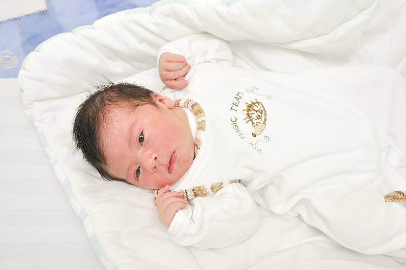 Vojtěch Dvořák z Dunovic. Vojtíšek se narodil 10. června 2019 ve 22 hodin a 6 minut a jeho porodní váha byla 3610 gramů. Doma se na brášku těšila tříletá Emička.