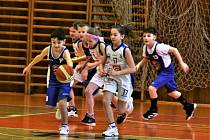 Přátelský minibasketbal: BK Strakonice dívky - SKB Strakonice kluci 72:31.