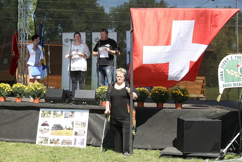 Čejetice usilovaly o titul Jihočeské vesnice roku pět let. Místní lidé si život v Čejeticích chválí.