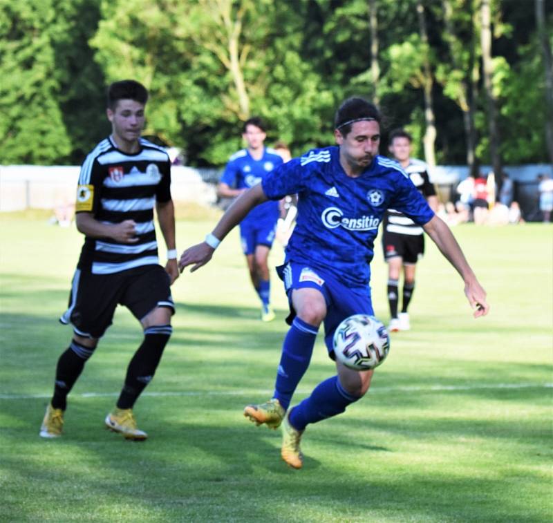 Fotbalová divize: Otava Katovice - Dynamo ČB B 0:3 (0:2).