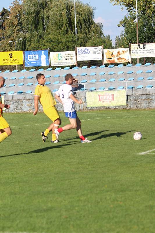 Z utkání Strakonice ČFL - Internacionálové 4:5 (penalty 5:4).